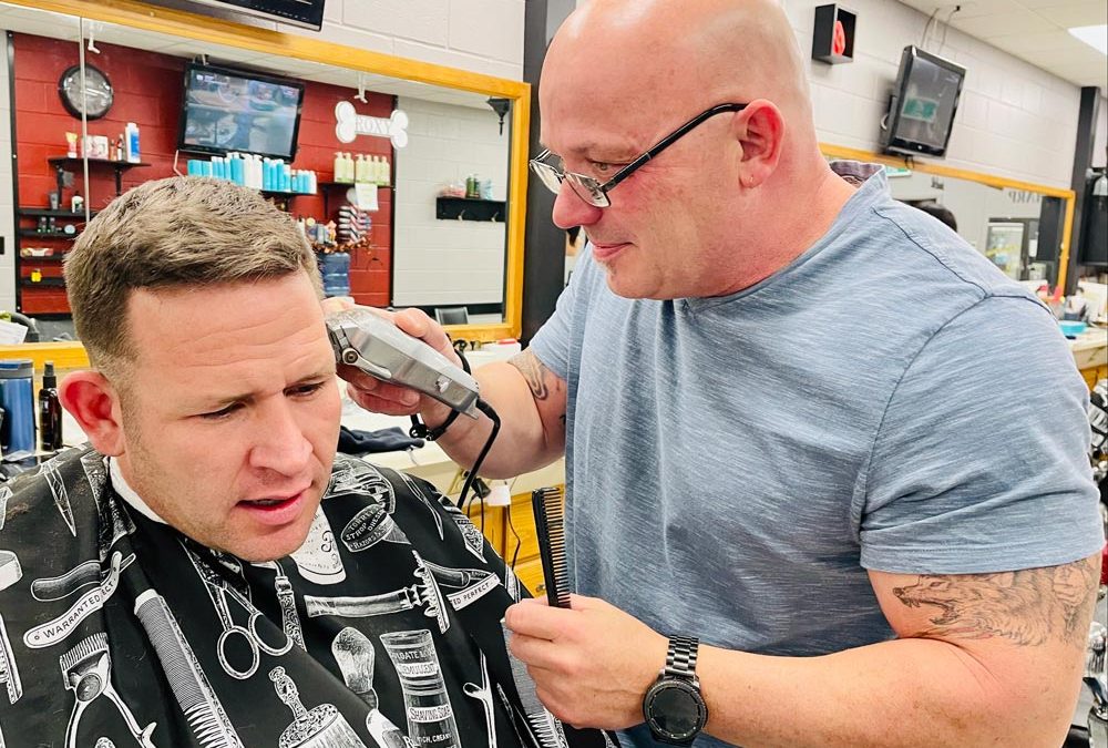 No more military crewcuts from Dean the Barber — after 30 years he’s retired his scissors, clippers