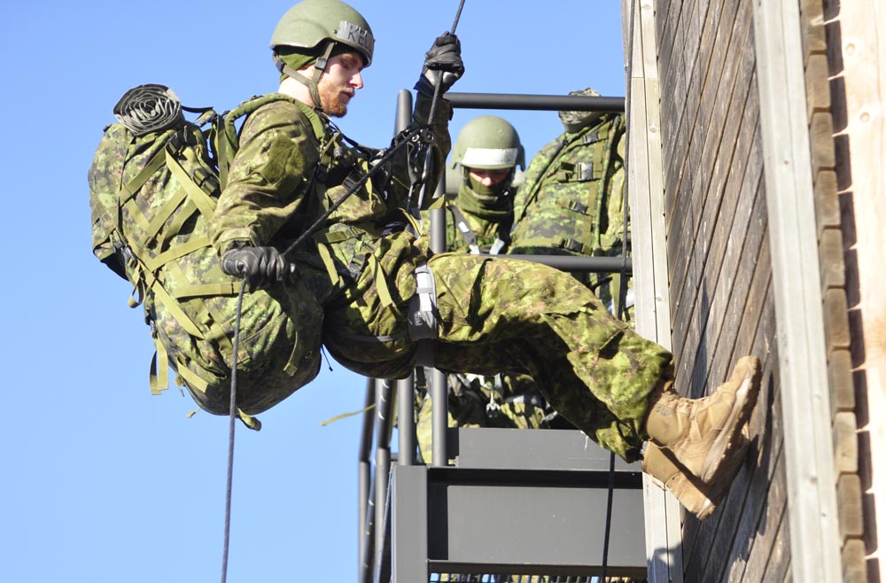DP1-Rappel-2 MCpl Brandon Liddy