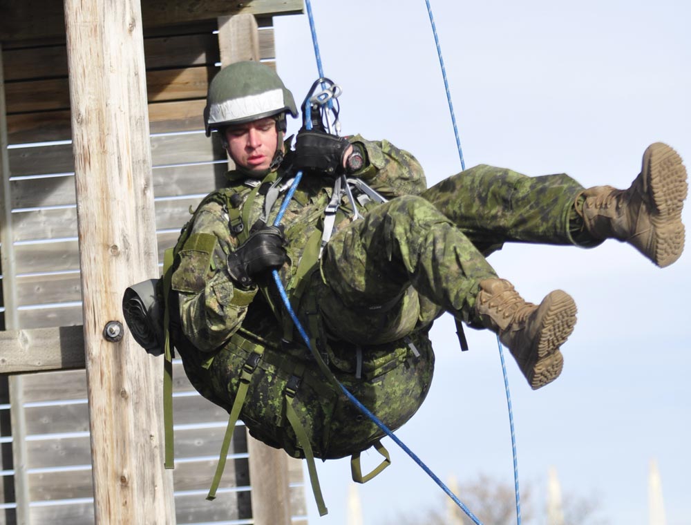 DP1-Rappel-8 MCpl Brandon Liddy