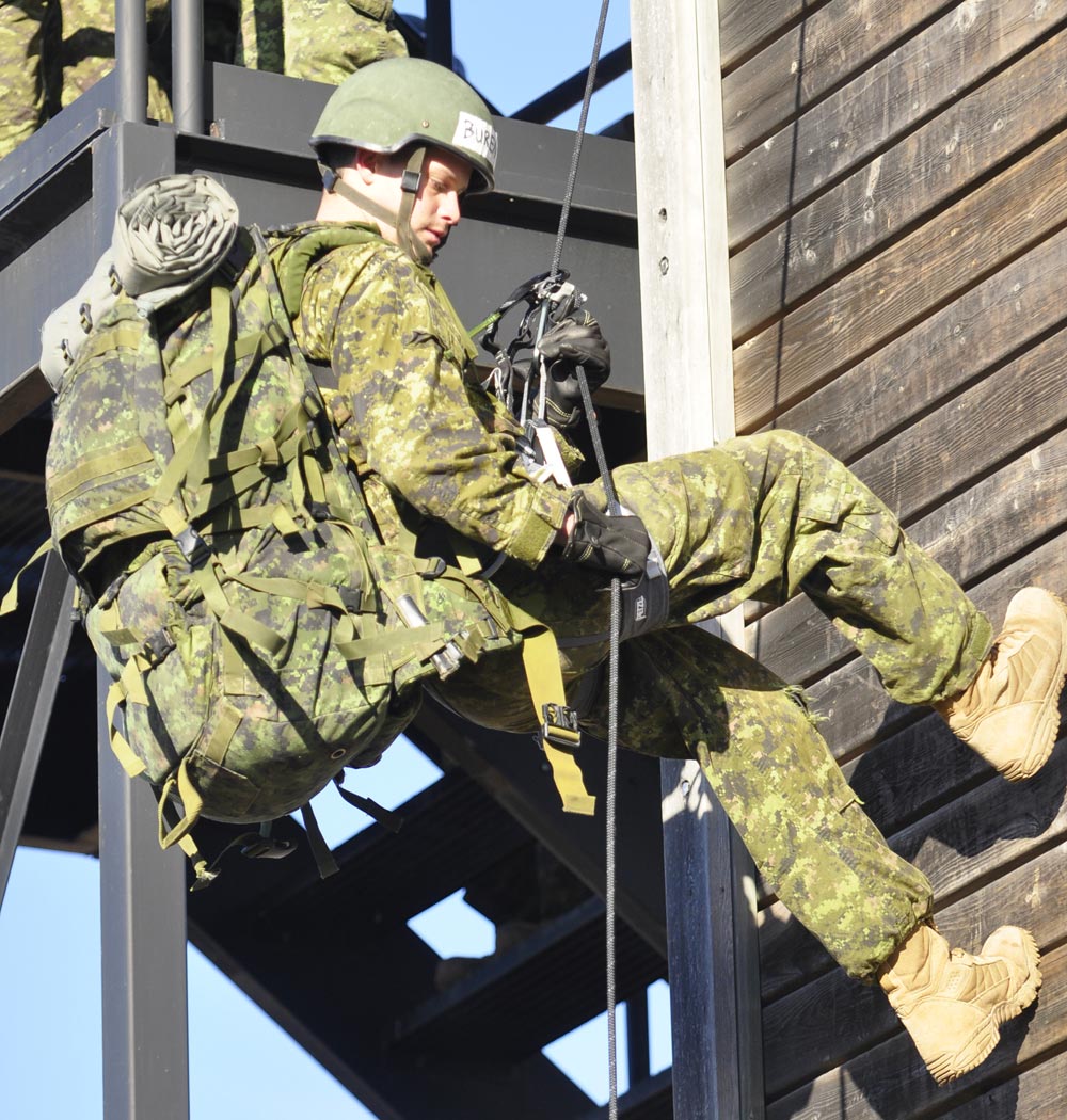 DP1-Rappel-9 MCpl Brandon Liddy