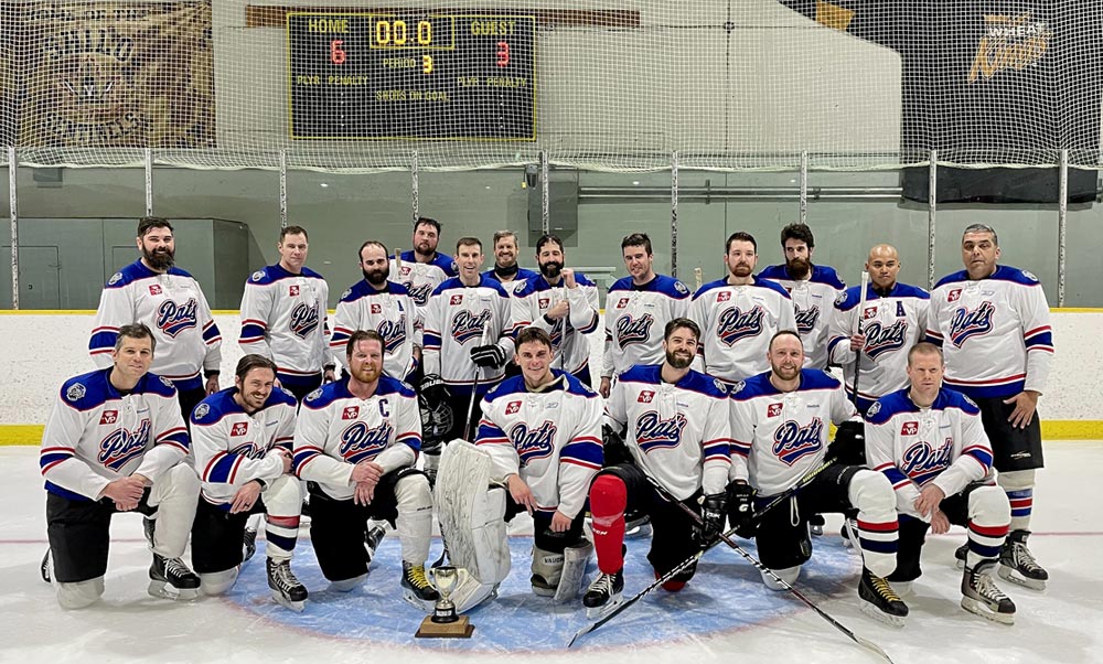Événement sportif inaugural: Le droit de se vanter revient à 2PPCLI après avoir remporté la Shilo Challenge Cup face à 1RCHA dans un match de hockey