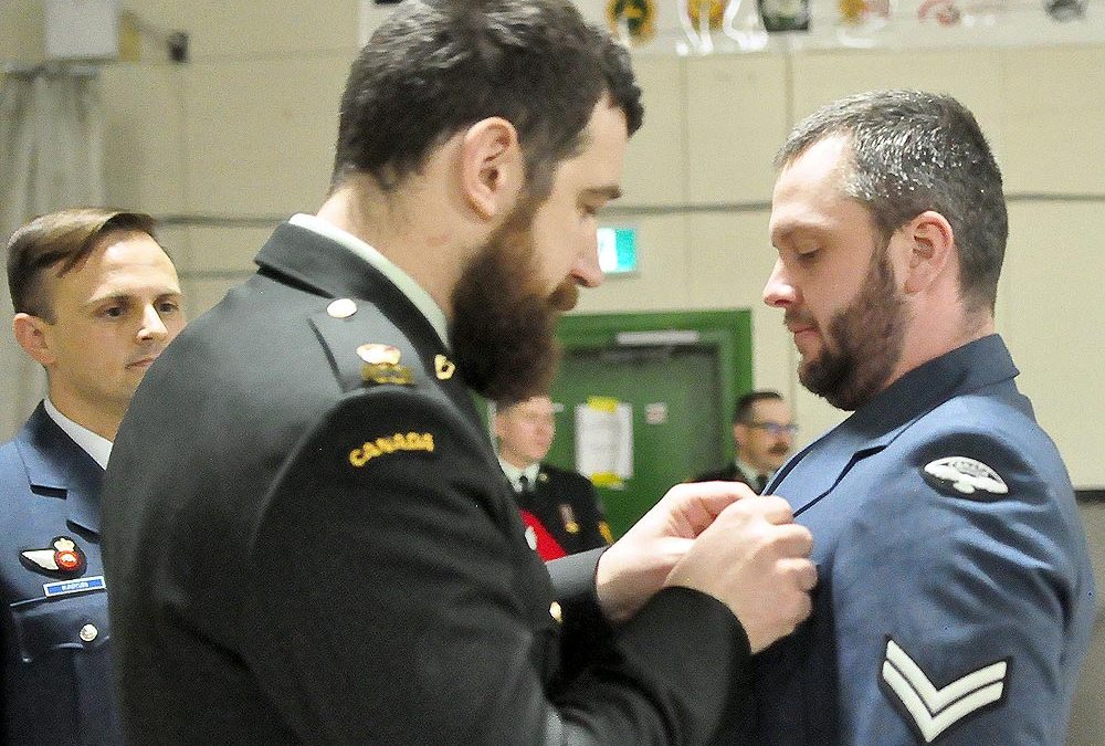 Leadership et dévouement décrivent le récipiendaire du prix du Soldat de l&rsquo;année de la BFC Shilo