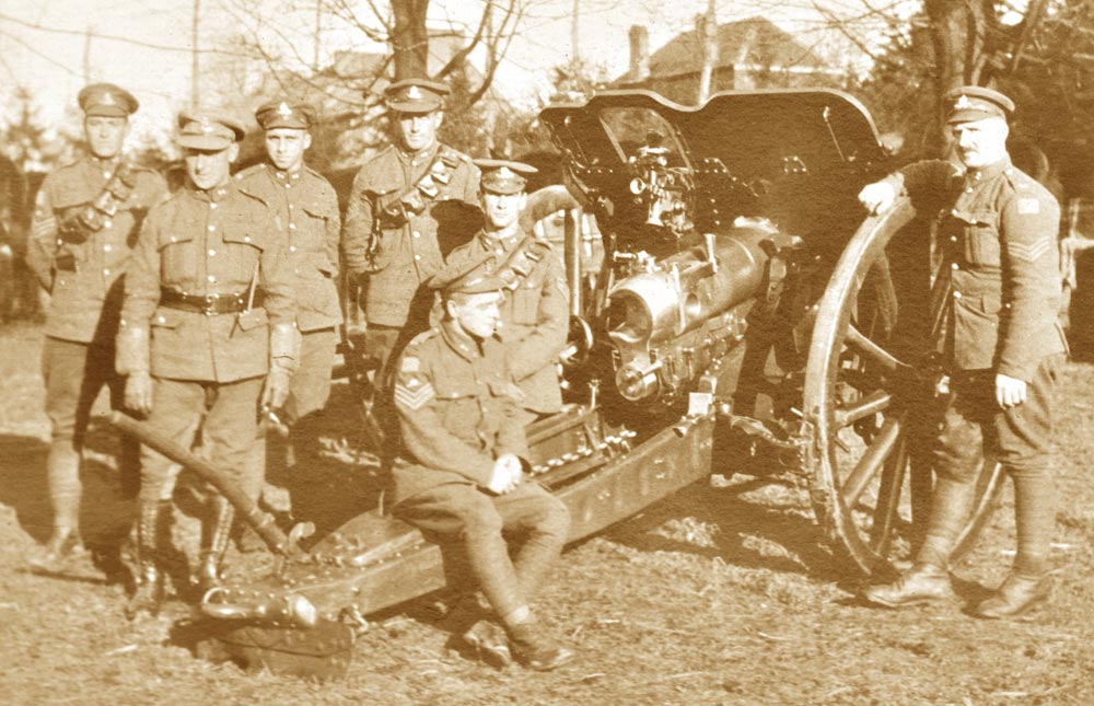 35th-Bty-HOWITZER BComd Col Douglas Gunter sits with the Royal family during Queen Elizabeth II's visit to CFB Shilo in 1970.