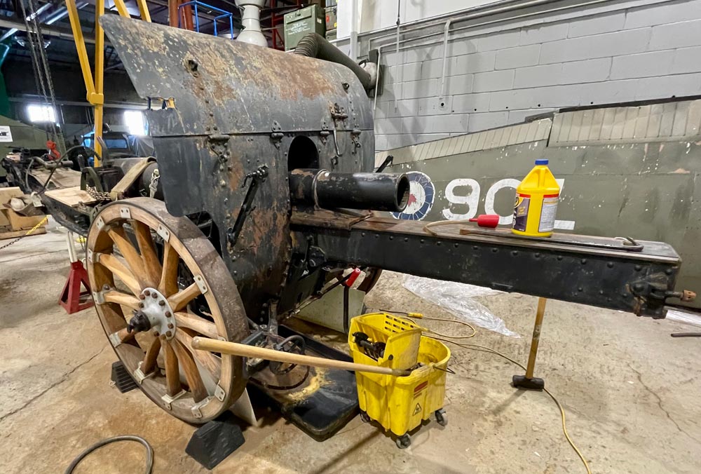 La restauration d&rsquo;un obusier allemand de la Grande Guerre est achevée à près de 90 pour cent