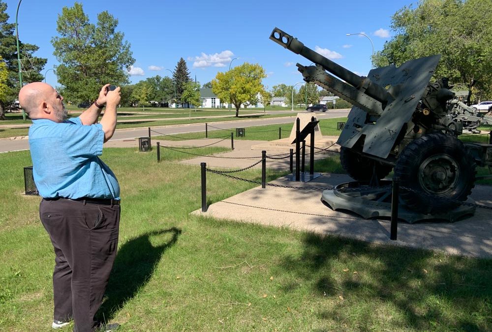 What do you know about Canoe River Memorial Park monuments?
