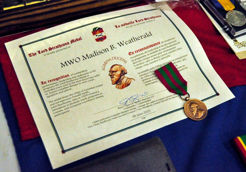 AC-special-medal Maj Melissa Marshall - Garrison Edmonton Warriors - 2022 Women's Slo-Pitch nationals