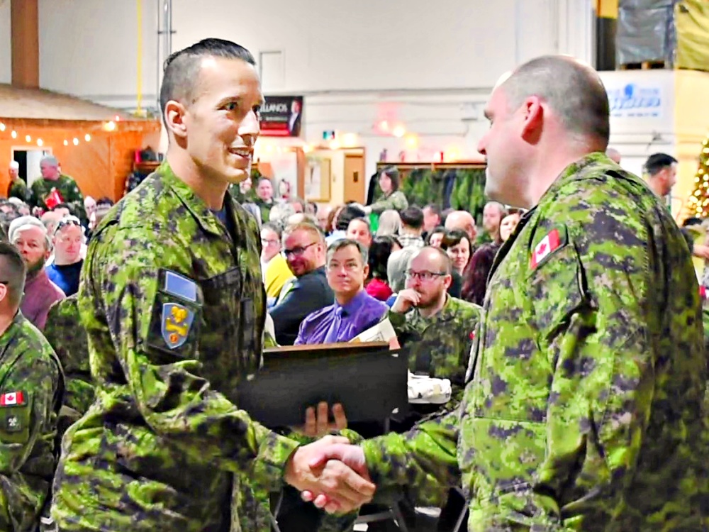 WEB-SAD, SoY Derek Picklyk Cpl Maxime Proulx at 2018 Ex Heavy Loader Competition