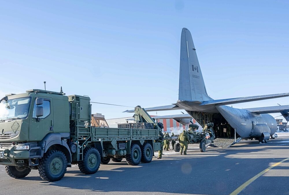 Hercules and howitzers in High Arctic first time training